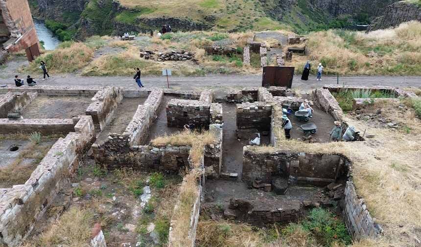 2026 kazıları 5 noktada aralıksız sürüyor