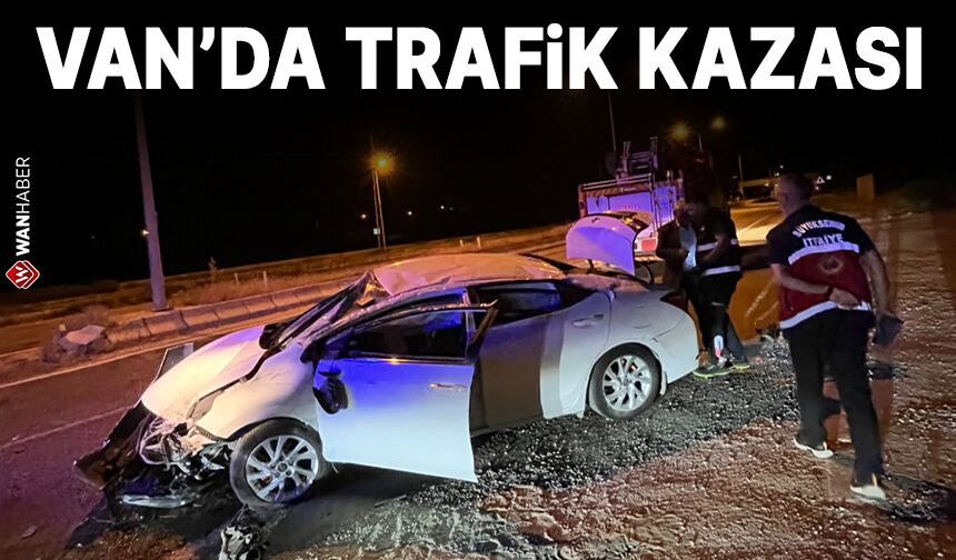 Van'da Gece Yarısı Trafik Kazası: 1 Yaralı