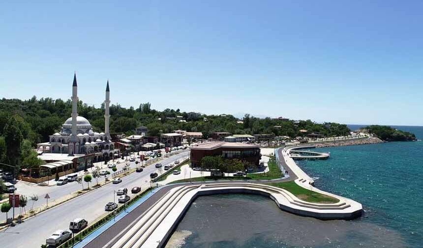 Van Edremit’te bir arsa satışa çıkarılacak