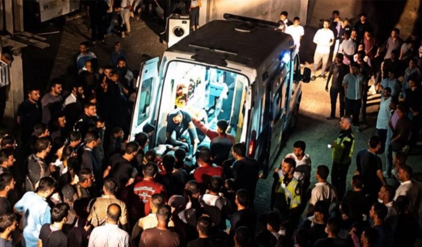 Hakkari'de acı olay: Kayan itfaiye aracı...