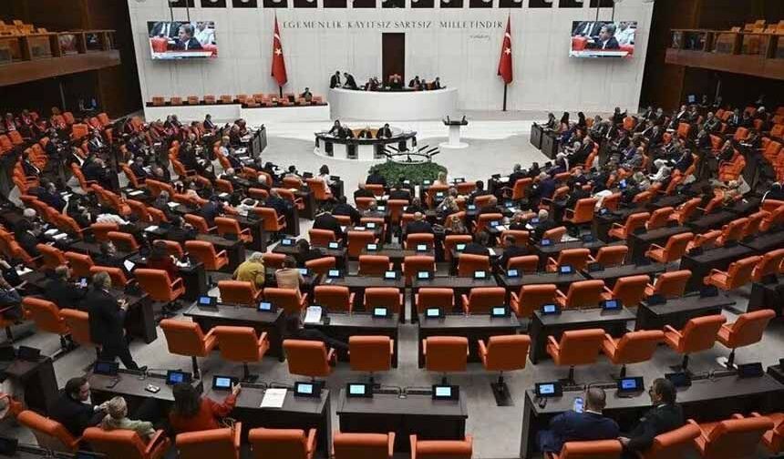 TBMM'de sandalye dağılımı değişti
