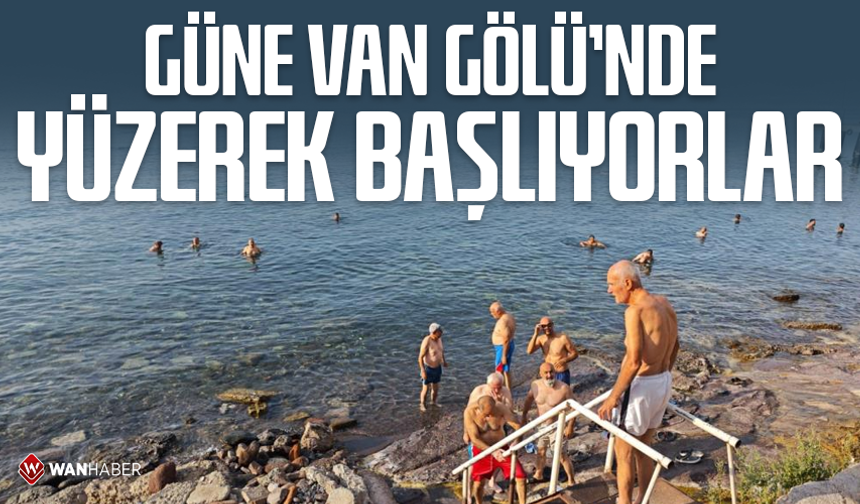 Güne Van Gölü'nde yüzerek başlıyor