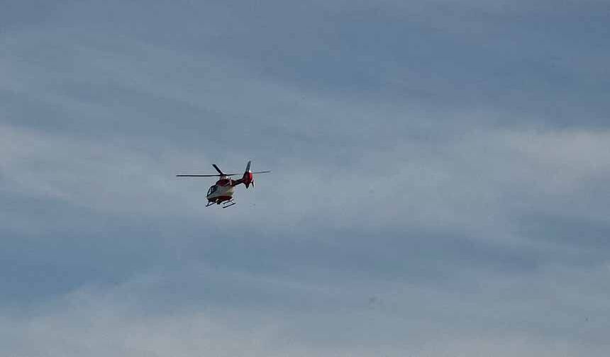 Perikardit hastası helikopter ambulansla Van’a sevk edildi