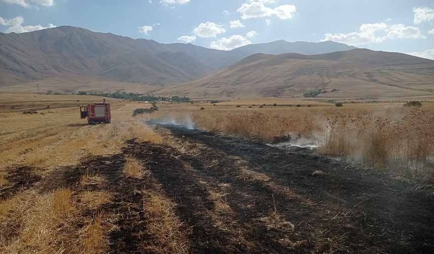 Van'da örtü üstü yangını