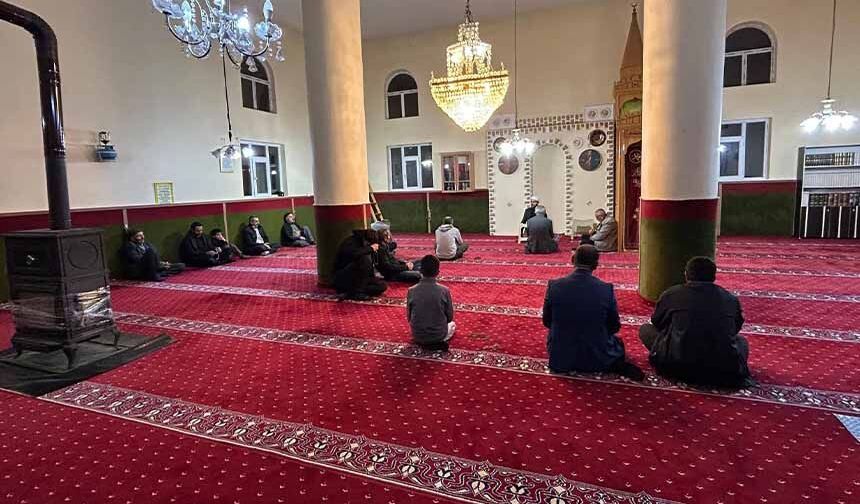 Van’da sabah namazı buluşmaları