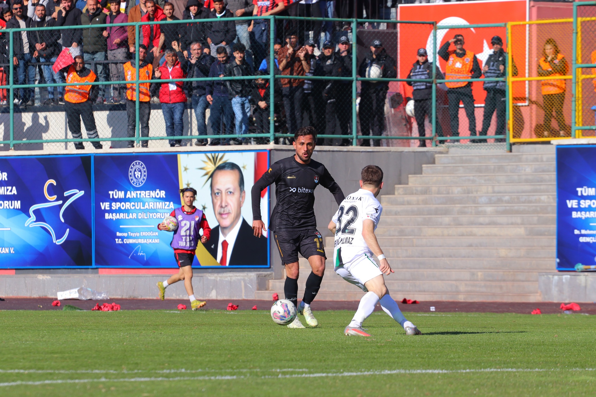 Vanspor Kocaelispor maçı fotoğrafları