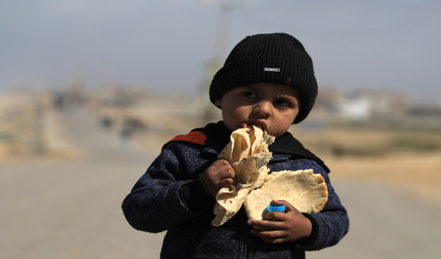 Gazze Şeridi'nde Açlık Ve Susuzluktan Ölenlerin Sayısı 20'Ye Yükseldi.jpg7711