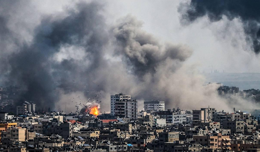 İsrail, Gazze'de Evlere Saldırdı.jpg655