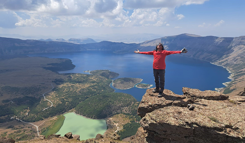 Belçika Doğumlu Türk .Jpg3