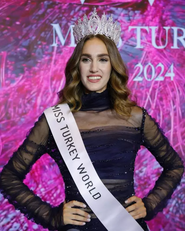 Miss Turkey Birincisi Idil Bilgen Amerika Ya 17880016 799 M