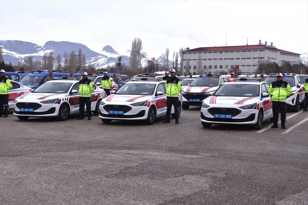 A A 20241227 36596782 36596775 V A N D A I L J A N D A R M A K O M U T A N L I G I N A 72 A R A C T A H S I S E D I L D I