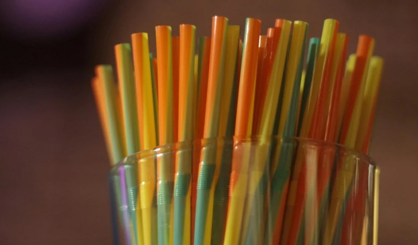 Plastik Pipet.jpg7