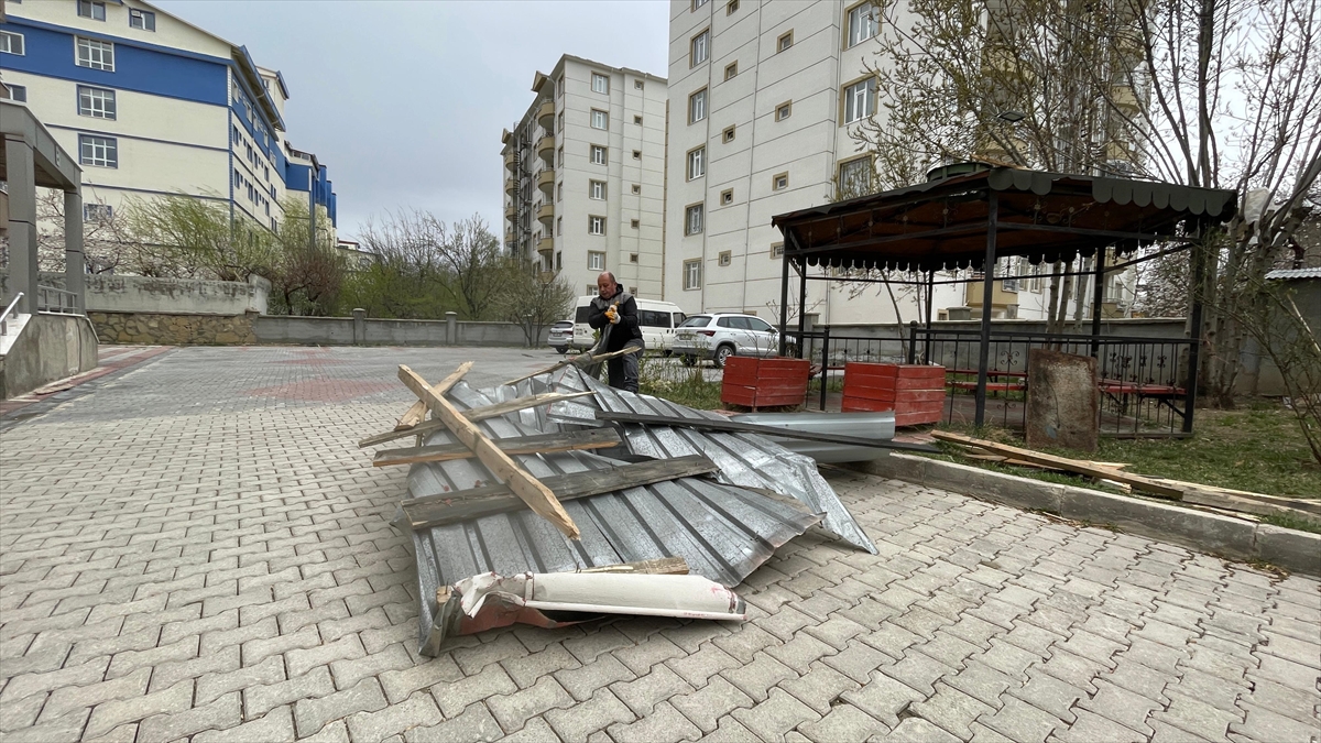 A A 20250410 37584757 37584753 V A N D A S I D D E T L I R U Z G A R C A T I L A R A Z A R A R V E R D I