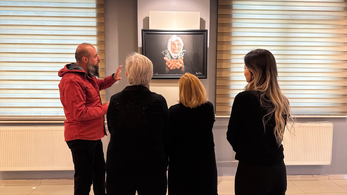 A A 20250423 37719992 37719987 V A N D A F O T O G R A F C I V E R E S S A M L A R E S E R L E R I N I A L Z H E I M E R H A S T A L A R I I C I N S E R G I L E D I