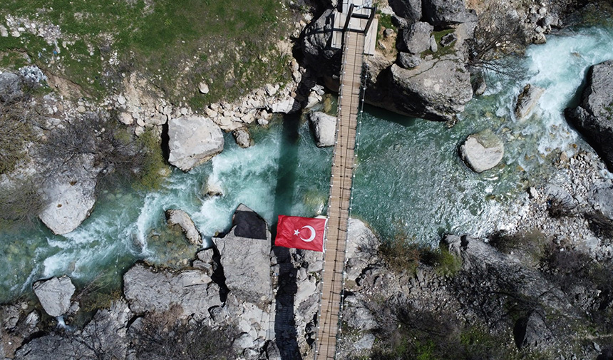 Urartu Mağaraları.jpg9