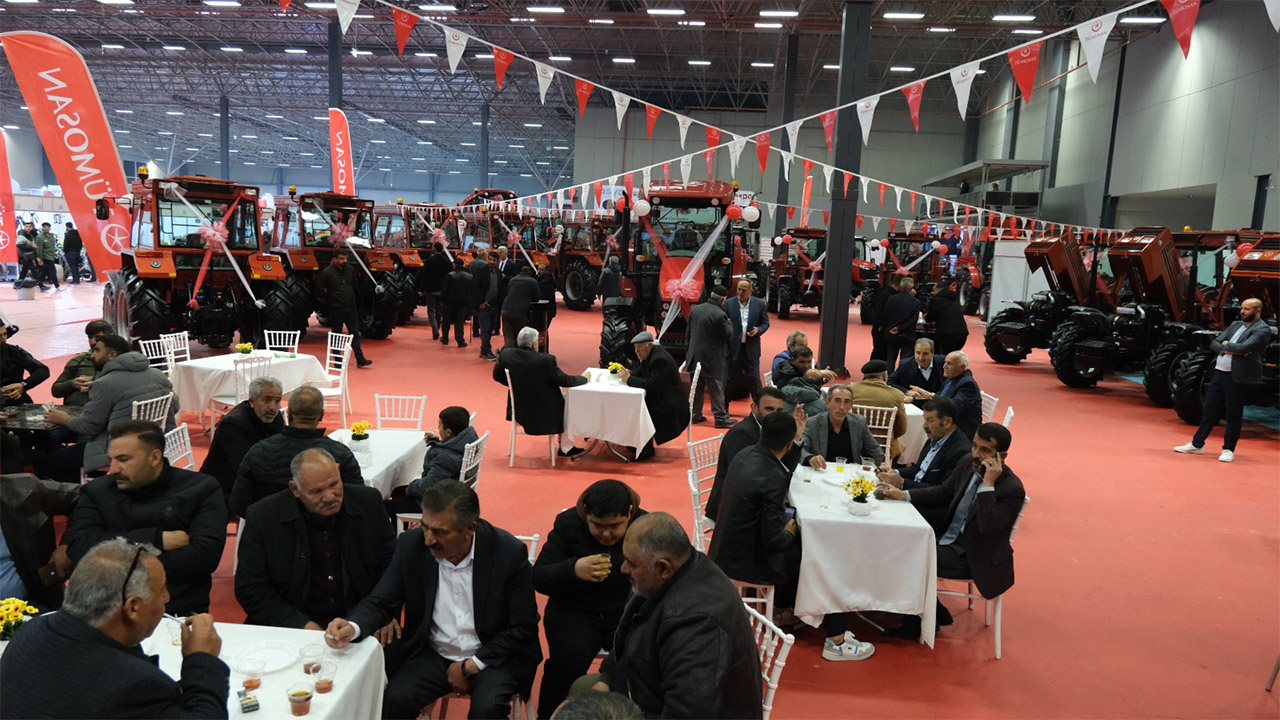 Vandakifuarinilgiodagi4