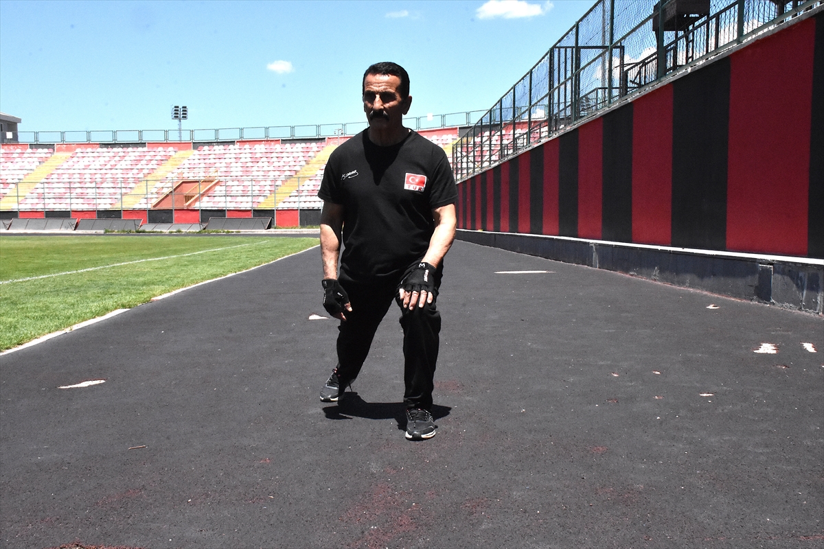 A A 20250526 38083587 38083586 V A N D A 74 Y A S I N D A K I K O N U K D U Z E N L I Y A P T I G I S P O R L A Z I N D E K A L I Y O R