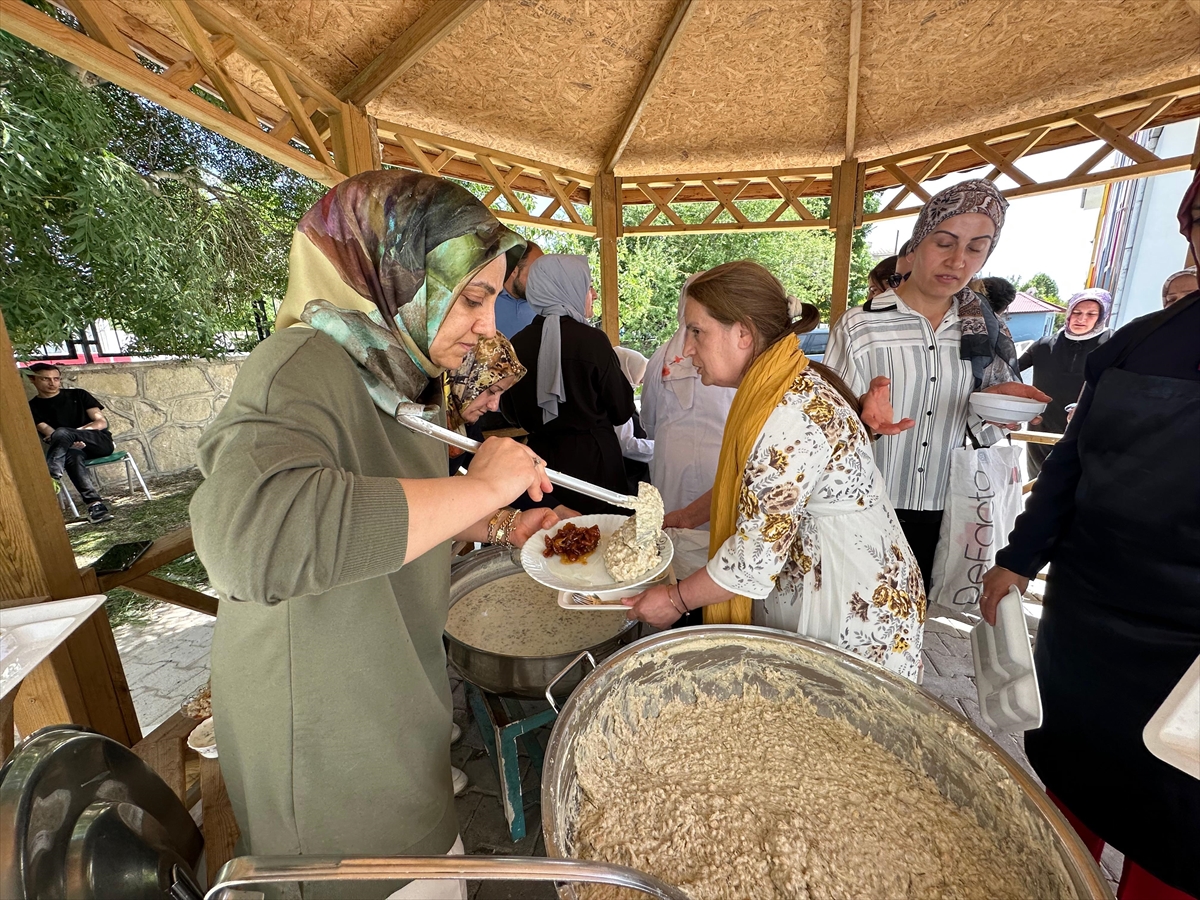 A A 20250527 38102827 38102822 V A N D A T U R K M U T F A G I H A F T A S I K A P S A M I N D A G E L E N E K S E L L E Z Z E T L E R T A N I T I L D I