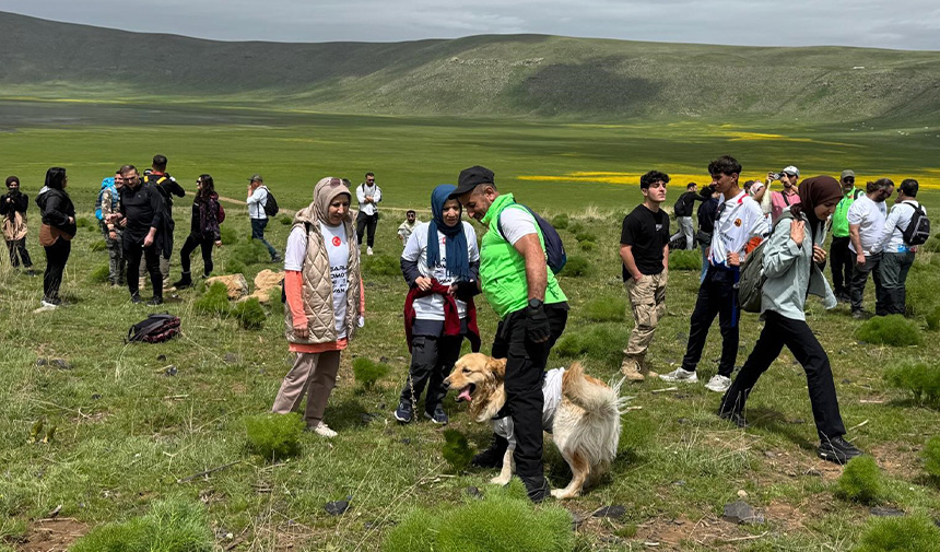 Doğaseverler.jpg9