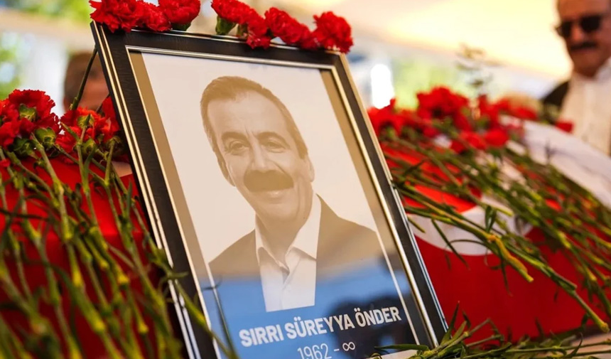 Sırrı Süreyya Önder-8