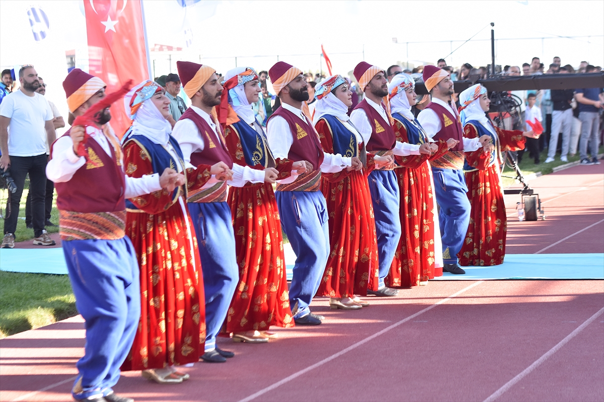 A A 20250625 38388277 38388272 V A N Y U Z U N C U Y I L U N I V E R S I T E S I N D E Y A K L A S I K 6 B I N O G R E N C I M E Z U N I Y E T S E V I N C I Y A S A D I