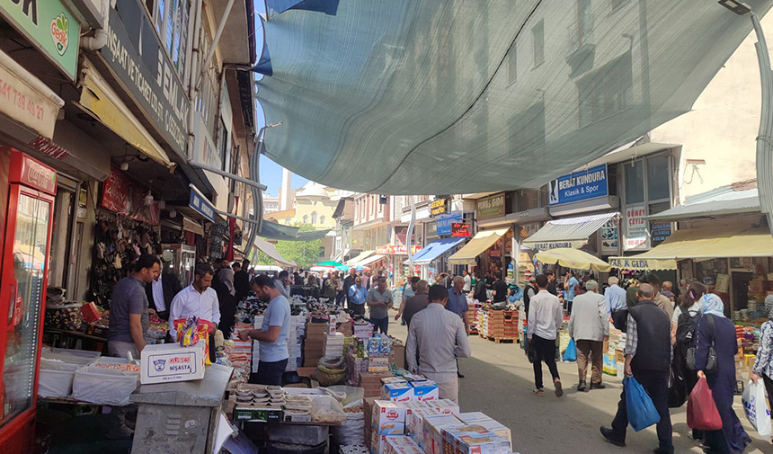 Bayram Kalabalığı