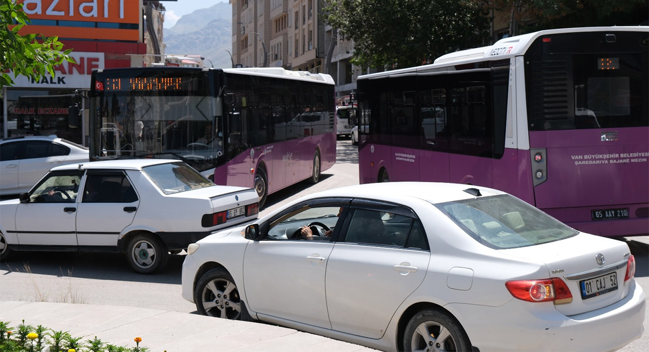 Van Trafik Sikintisi 4