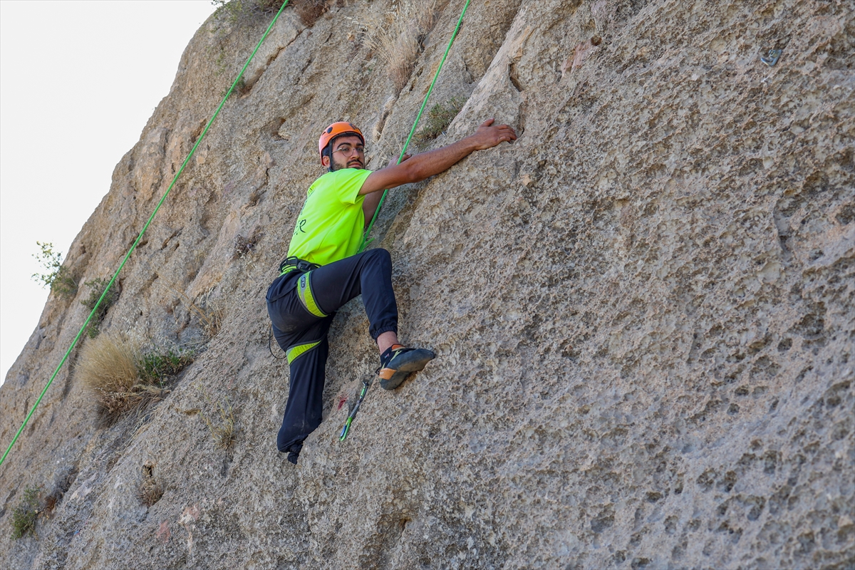 A A 20250708 38502061 38502053 T E K B A C A G I Y L A Z I R V E L E R I Z O R L A Y A N S P O R C U P A R A T I R M A N I S T A I L K S A M P I Y O N O L M A Y I H E D E F L I Y O R