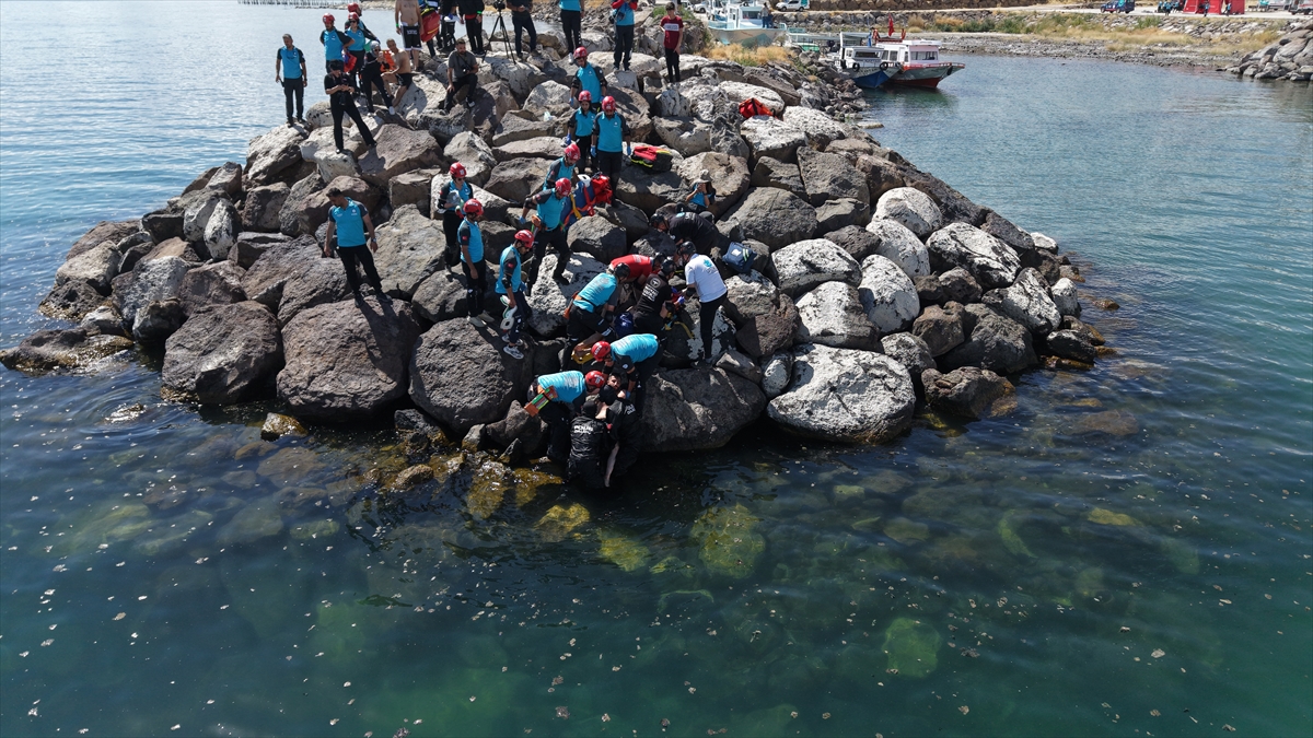 A A 20250709 38515793 38515780 V A N G O L U N D E A R A M A K U R T A R M A T A T B I K A T L A R I G E R C E K L E S T I R I L D I