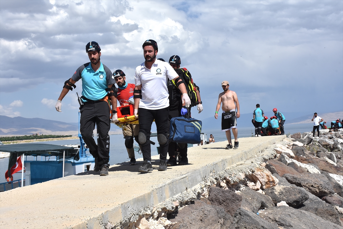 A A 20250709 38515793 38515788 V A N G O L U N D E A R A M A K U R T A R M A T A T B I K A T L A R I G E R C E K L E S T I R I L D I