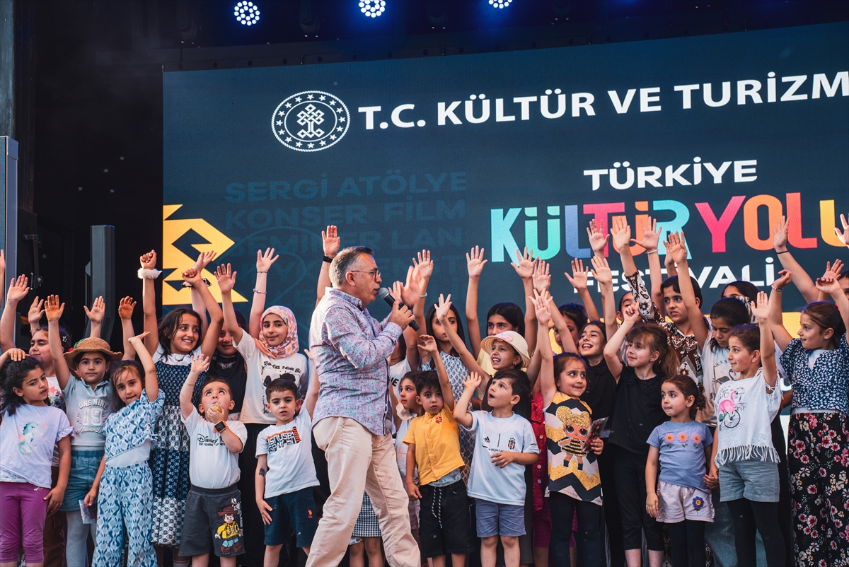 A A 20250715 38563021 38563020 V A N L I L A R V A N K U L T U R Y O L U F E S T I V A L I N D E S A N A T S A L E T K I N L I K L E R L E B U L U S U Y O R