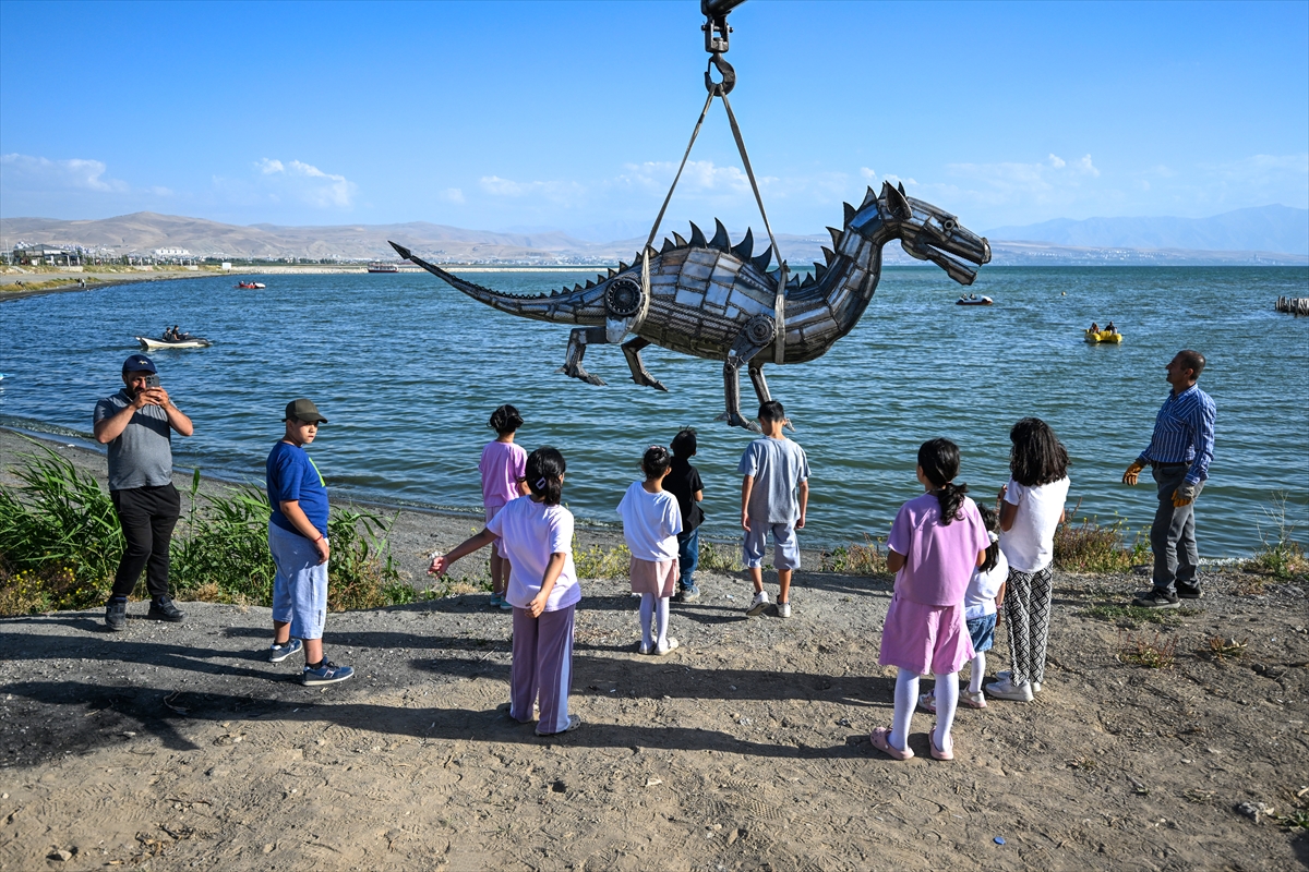 A A 20250716 38574924 38574873 I R A N L I H E Y K E L T I R A S H U R D A D E M I R L E R D E N V A N G O L U C A N A V A R I Y A P T I