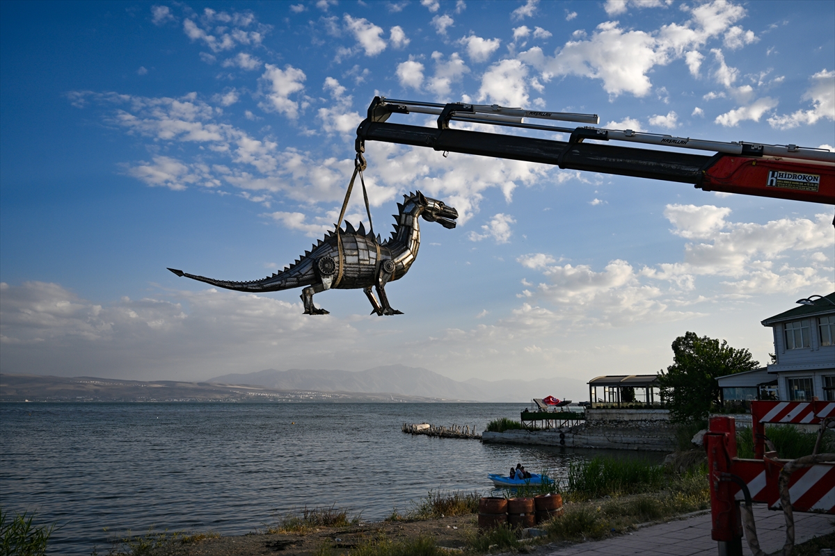 A A 20250716 38574924 38574911 I R A N L I H E Y K E L T I R A S H U R D A D E M I R L E R D E N V A N G O L U C A N A V A R I Y A P T I