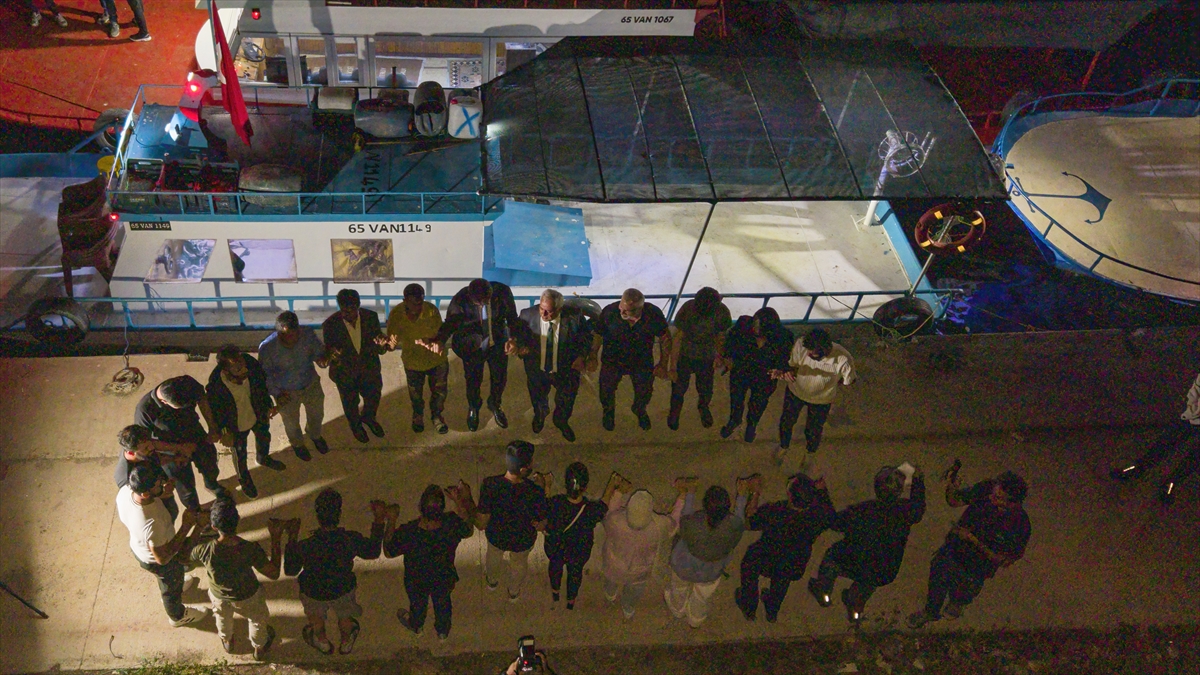 A A 20250716 38575407 38575397 I N C I K E F A L I A V Y A S A G I N I N S O N A E R M E S I N I H A V A I F I S E K V E H A L A Y L A R L A K U T L A D I L A R