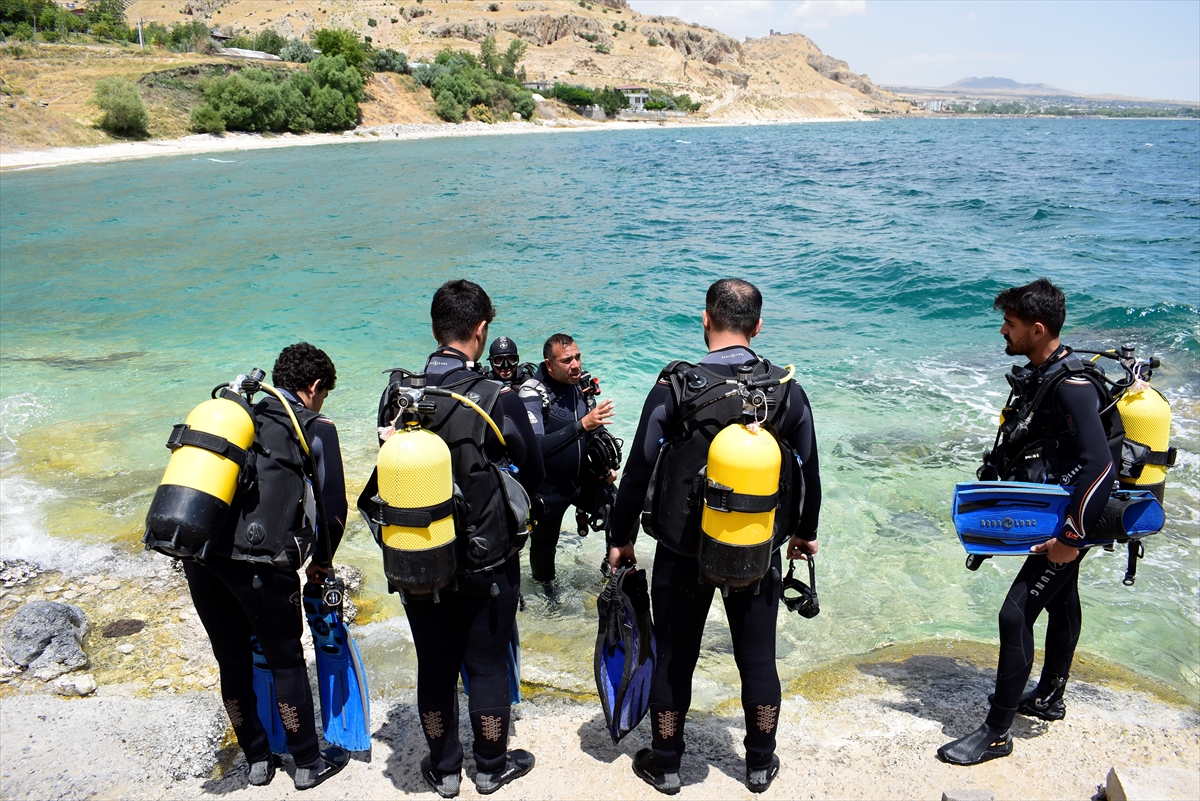 A A 20250717 38585174 38585167 D A L I S T U T K U N L A R I V A N G O L U N U N M A V I S U L A R I N D A E G I T I M G O R U Y O R