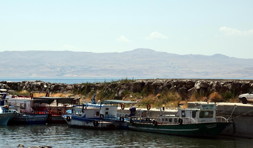 A W D S E F G R D T H F Y J G U K H