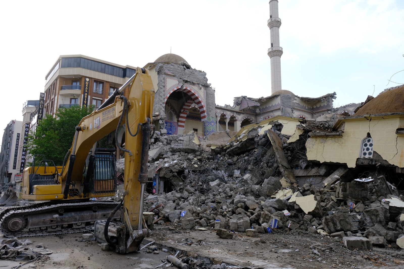 Hz Omer Camii Yikimi 5