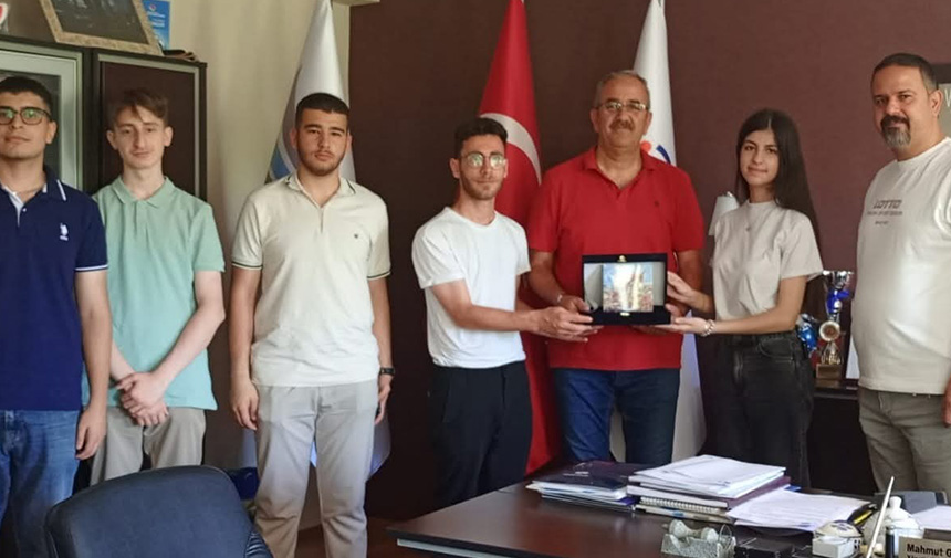 İ Ş G E M