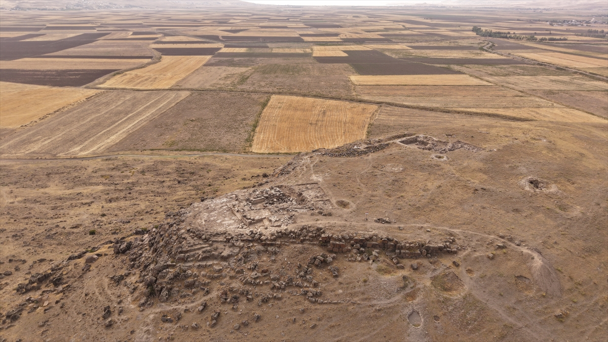 A A 20250806 38755900 38755887 C I V I Y A Z I L I T A B L E T L E R I N C O Z U M U Y L E K O R Z U T K A L E S I N I N H A L D I N I N K U T S A L K E N T I O L D U G U B E L I R L E N D I