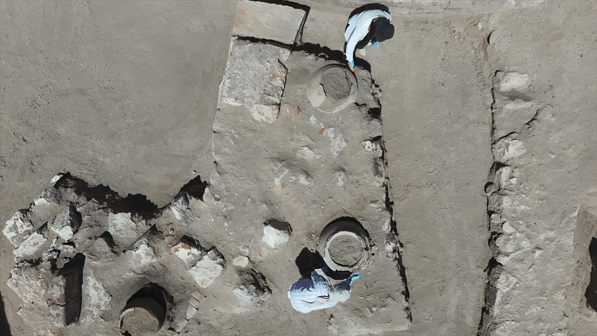 A A 20250812 38807019 38807010 B I T L I S T E K I S E L C U K L U K A L E S I N D E S I K K E V E S E R A M I K L E R O R T A Y A C I K A R I L D I