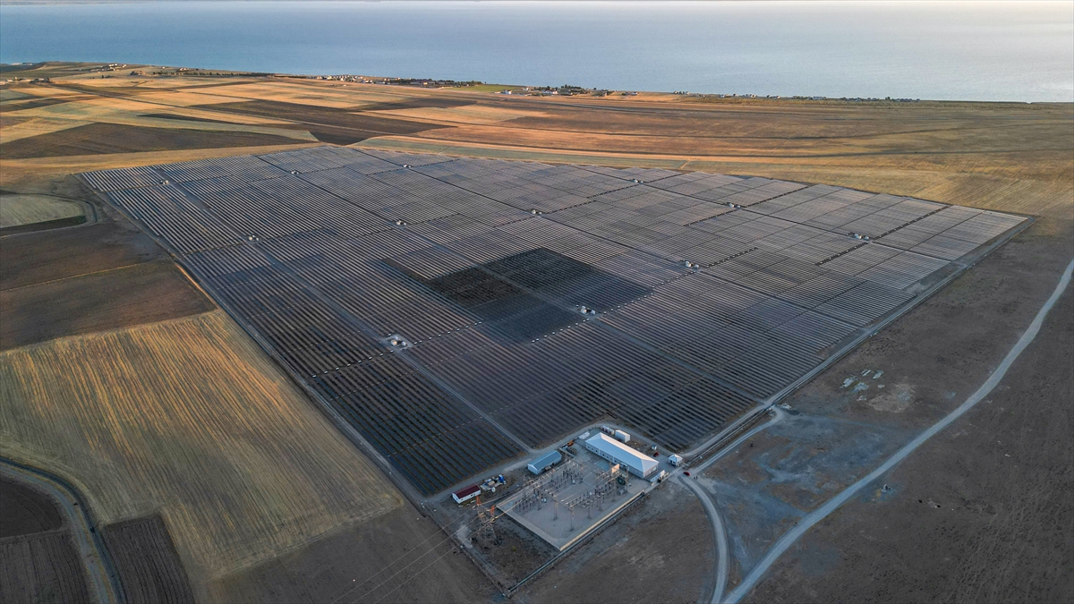 A A 20250815 38834356 38834349 V A N D A K I 7 G E S T E N E K O N O M I Y E Y I L L I K 800 M I L Y O N L I R A K A T K I