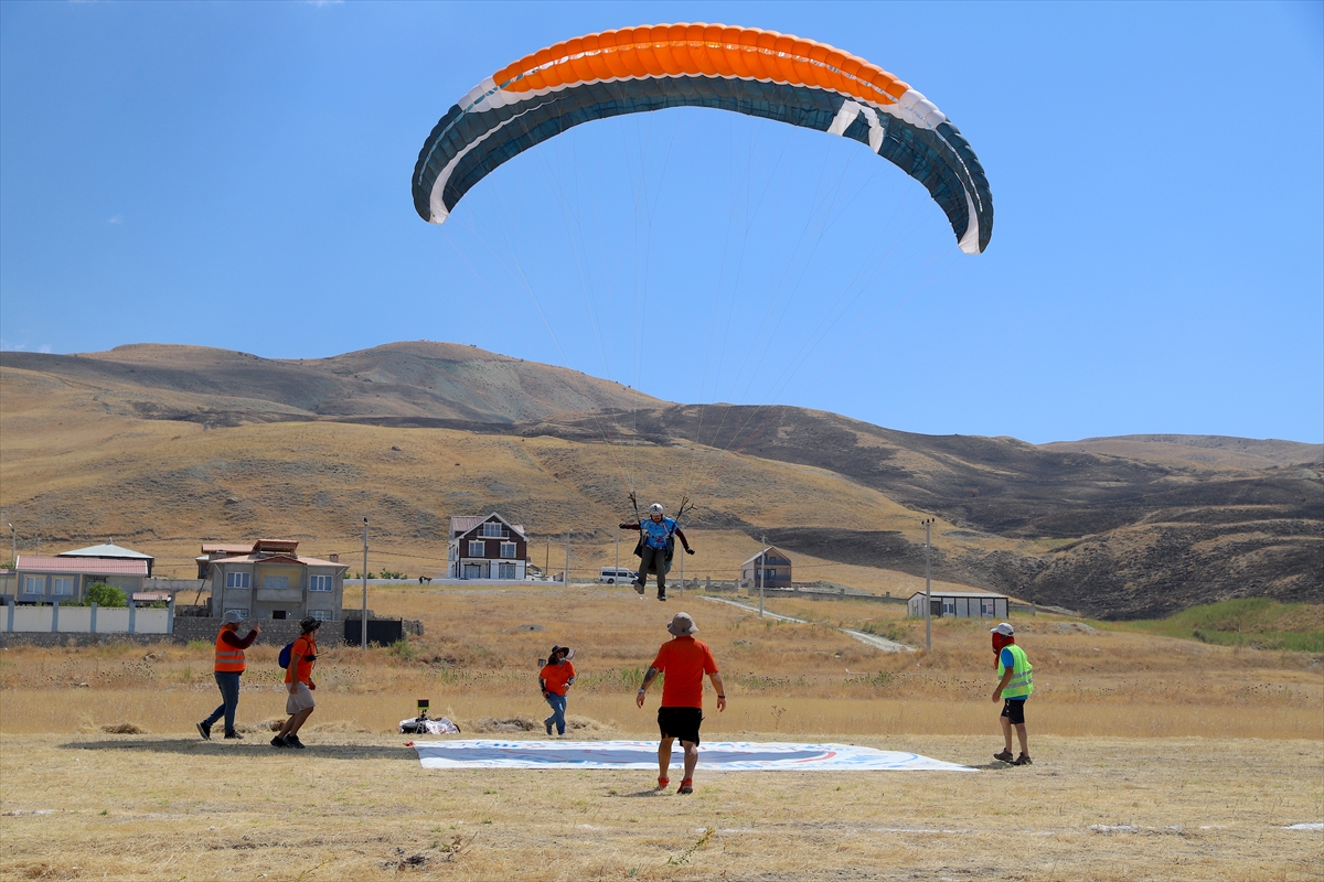 A A 20250823 38902445 38902434 D O G U V E G U N E Y D O G U A N A D O L U B O L G E S I Y A M A C P A R A S U T U H E D E F S A M P I Y O N A S I V A N D A B A S L A D I