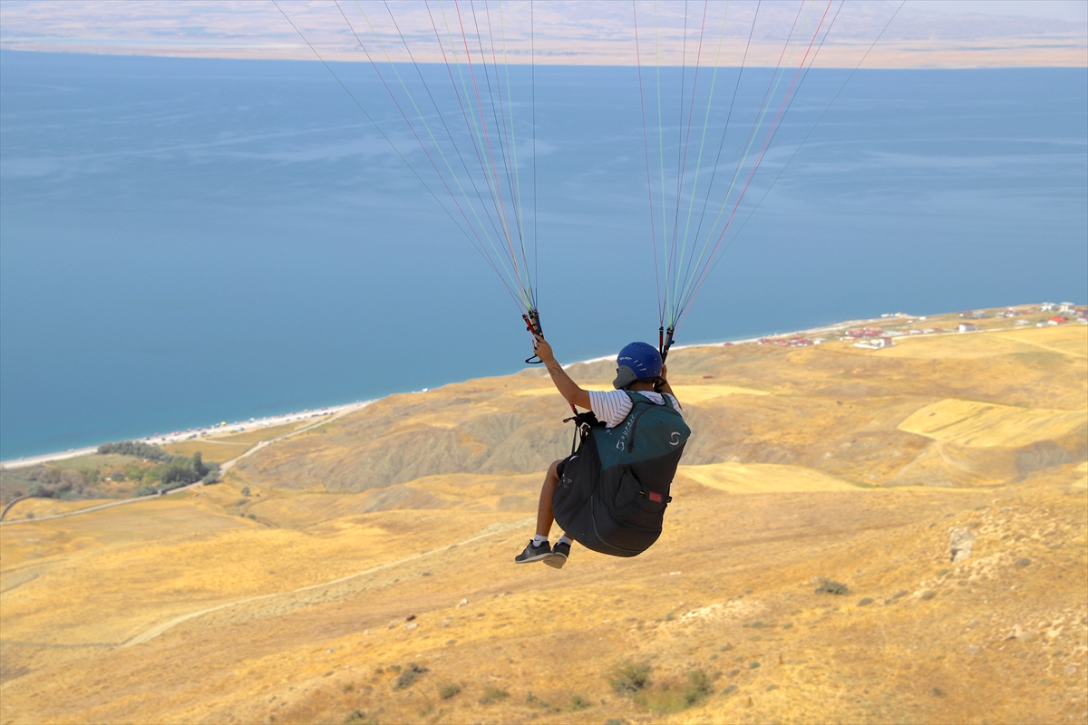 A A 20250823 38902445 38902442 D O G U V E G U N E Y D O G U A N A D O L U B O L G E S I Y A M A C P A R A S U T U H E D E F S A M P I Y O N A S I V A N D A B A S L A D I