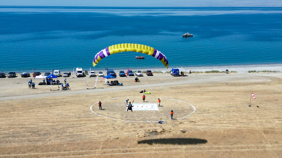 A A 20250823 38902668 38902662 D O G U V E G U N E Y D O G U A N A D O L U B O L G E S I Y A M A C P A R A S U T U H E D E F S A M P I Y O N A S I V A N D A B A S L A D I