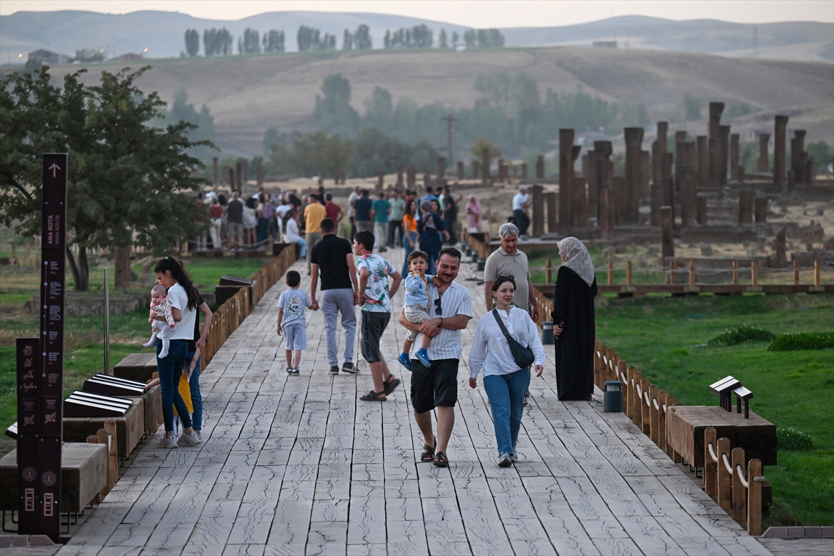 A A 20250825 38917430 38917428 S E L C U K L U M E Y D A N M E Z A R L I G I N D A E C D A D A V E F A Z I Y A R E T I