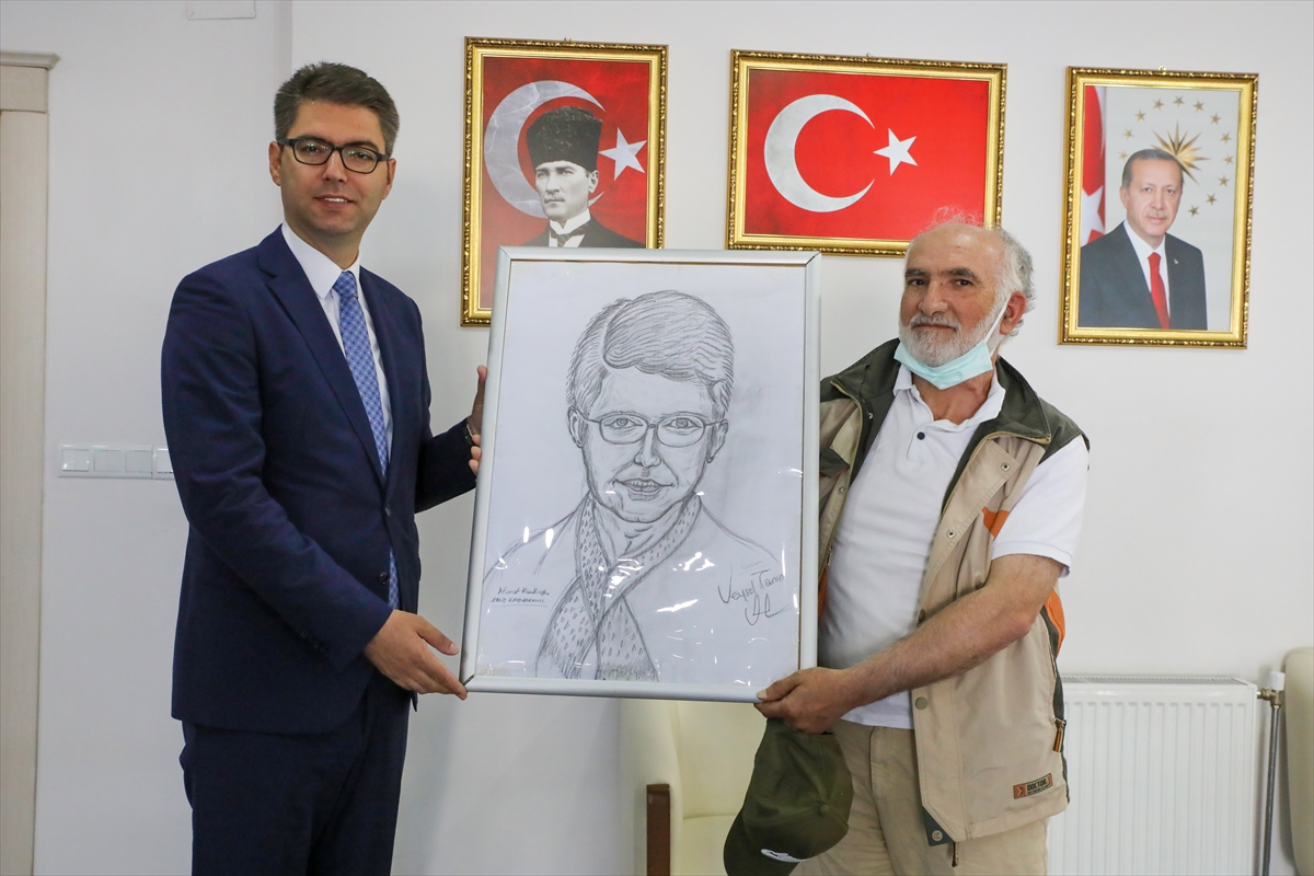 A A 20250829 38955642 38955631 P S I K O L O G L A R I N Y O N L E N D I R M E S I Y L E R E S I M C I Z M E Y E B A S L A D I H A Y A T I D E G I S T I