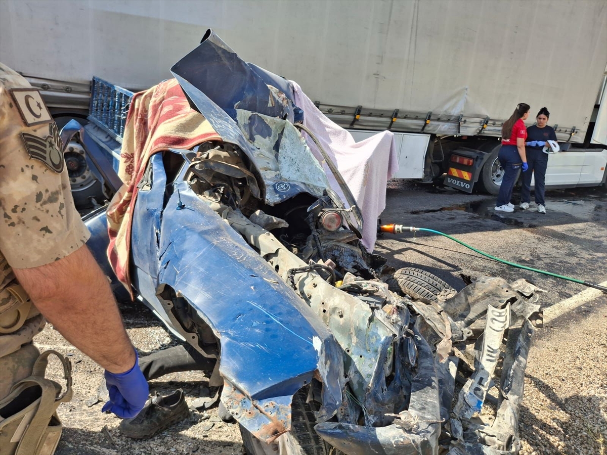 A A 20250830 38967334 38967331 H A K K A R I D E T I R I L E P I K A B I N C A R P I S M A S I S O N U C U 3 K I S I O L D U 2 K I S I Y A R A L A N D I