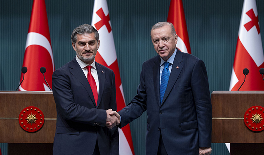 Barış Ve Iş Birliği