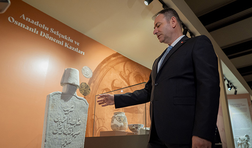 Mezar Taşları.jpg2