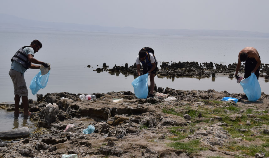 W A D F E S G R D H T F J Y G K U H J-1